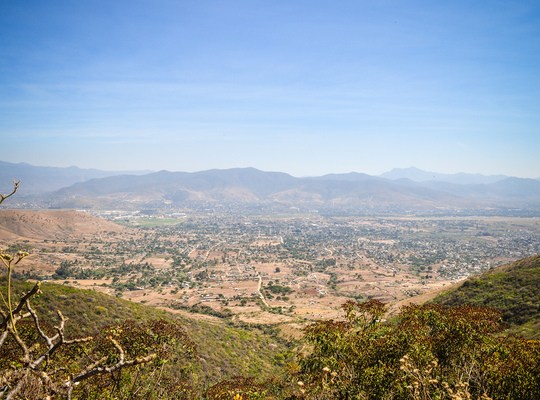 Vue de Oaxaca depuis Monte Alban