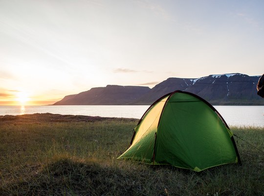 Camping sauvage dans les fjords 
