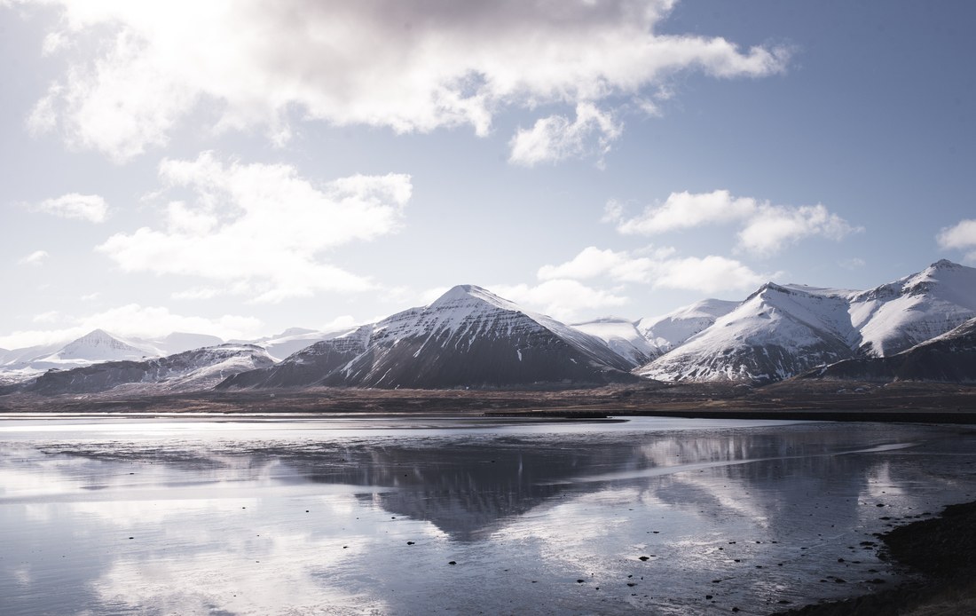 Montagnes typiques d'Islande