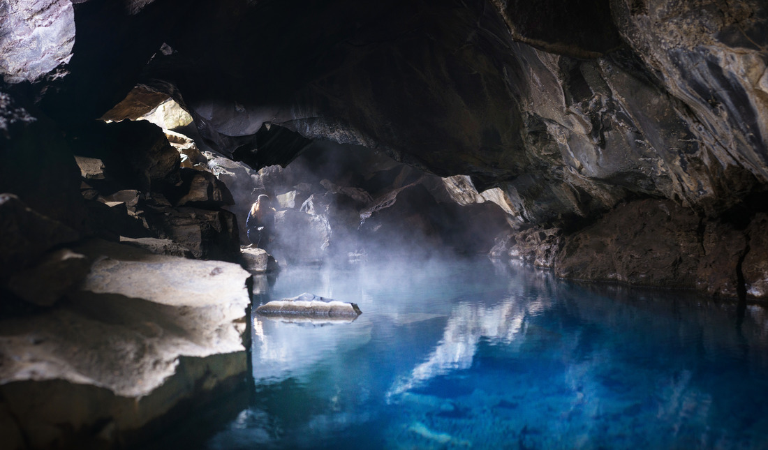Grjótagjá, grotte en Islande