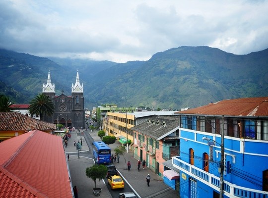 Vue sur la ville de Banos en Equateur