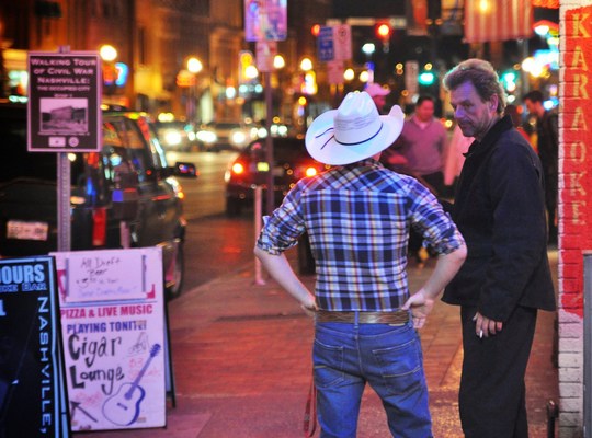 Cowboy dans les rues de Nashville