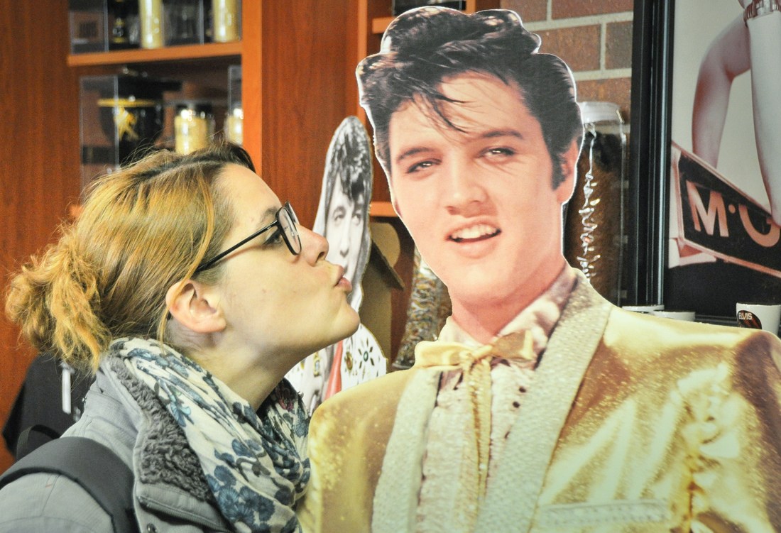 Statue d'Elvis, Graceland