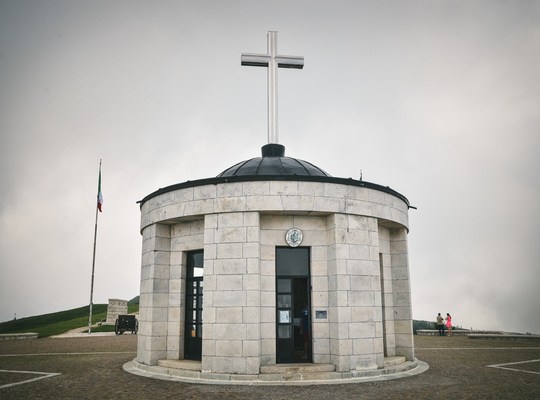 Petite église de Monte Grappa