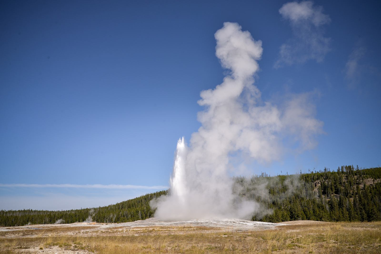 Explosion du Old Faithful Explosion du Old Faithful