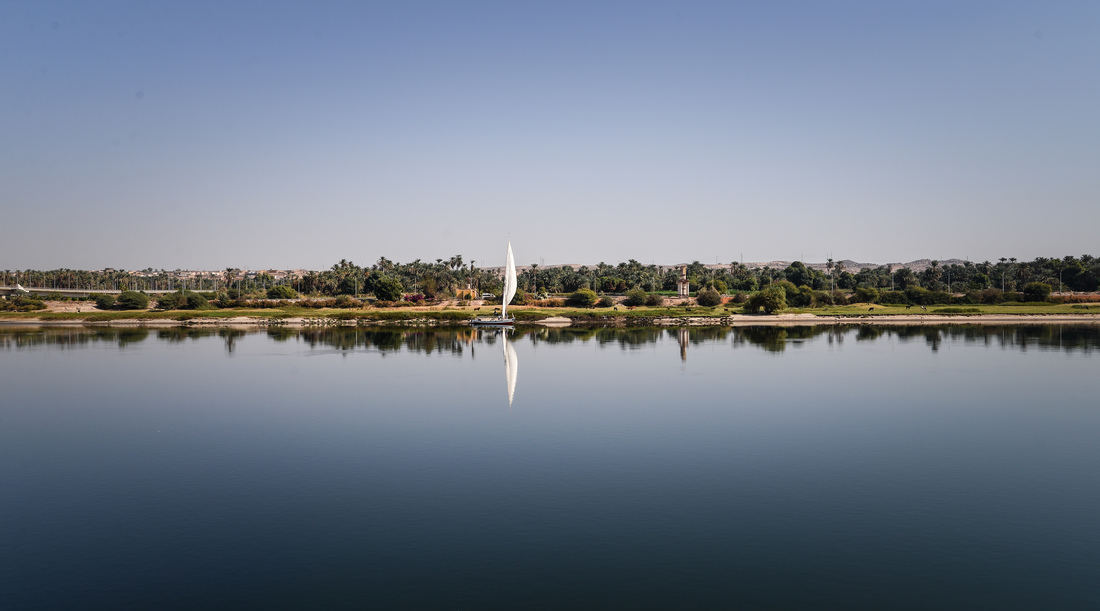 Felouques sur les rives du Nil