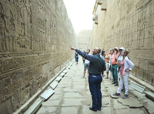 Visite du temple d'Horus avec Alaadin