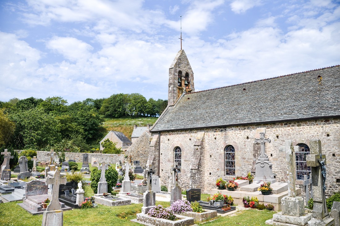 Eglise de Omonville la Petite 