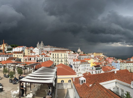 Orage sur Lisbonne 