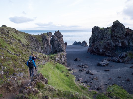 Diner sur la plage de Djupalonssandur