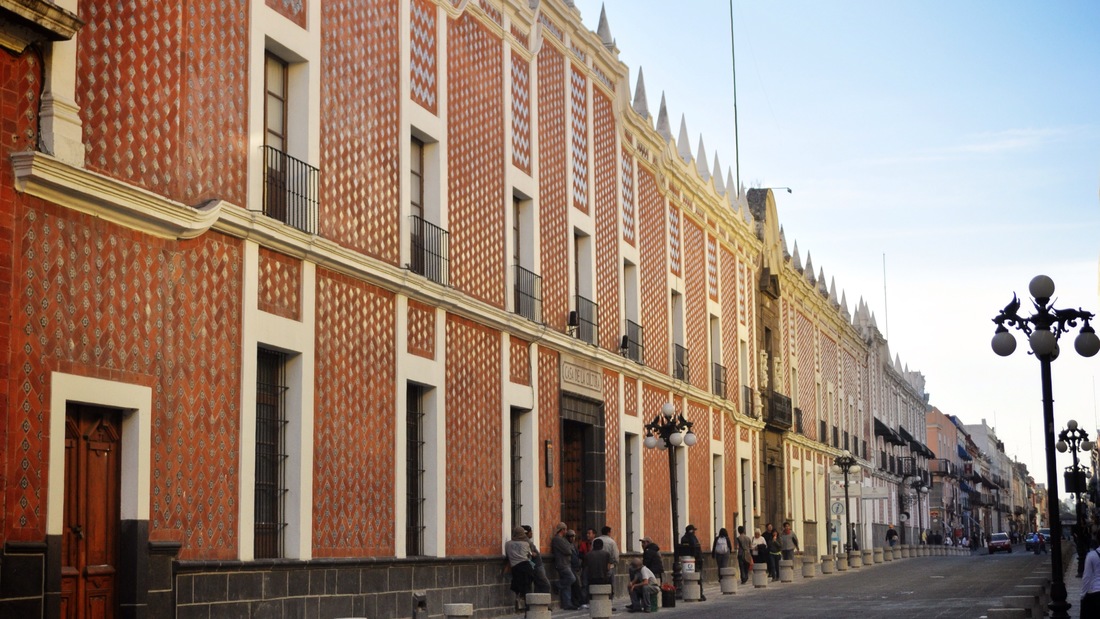 Rue de Puebla
