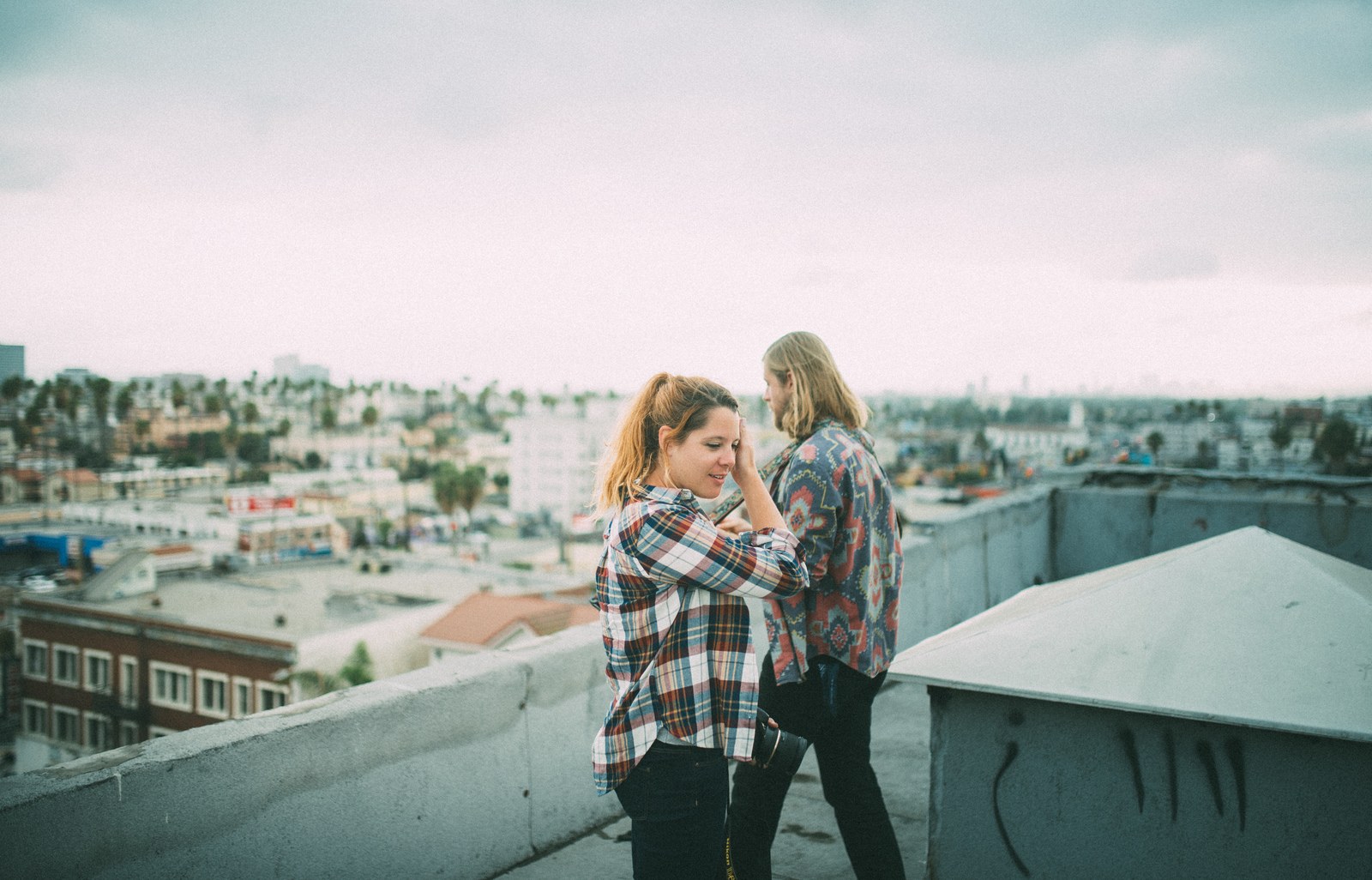 Sur les toits de Los Angeles, Manue Sur les toits de Los Angeles, Manue
