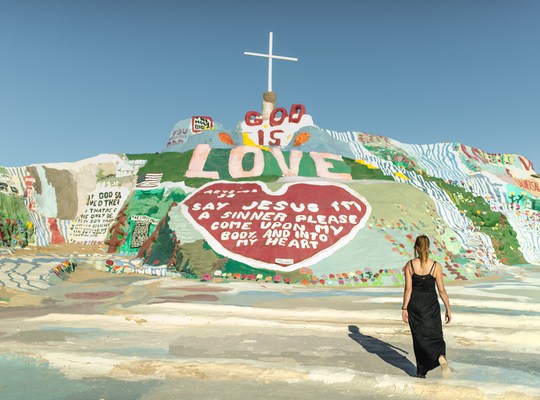 God is Love, Salvation Mountain