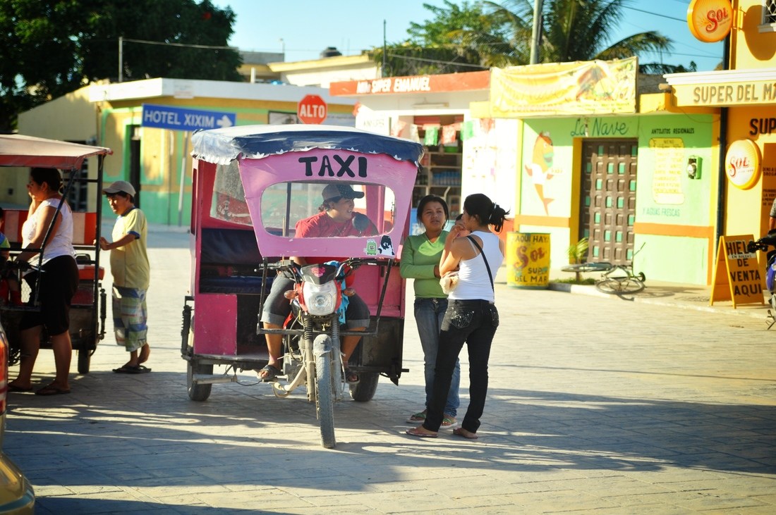 taxi village mexicain