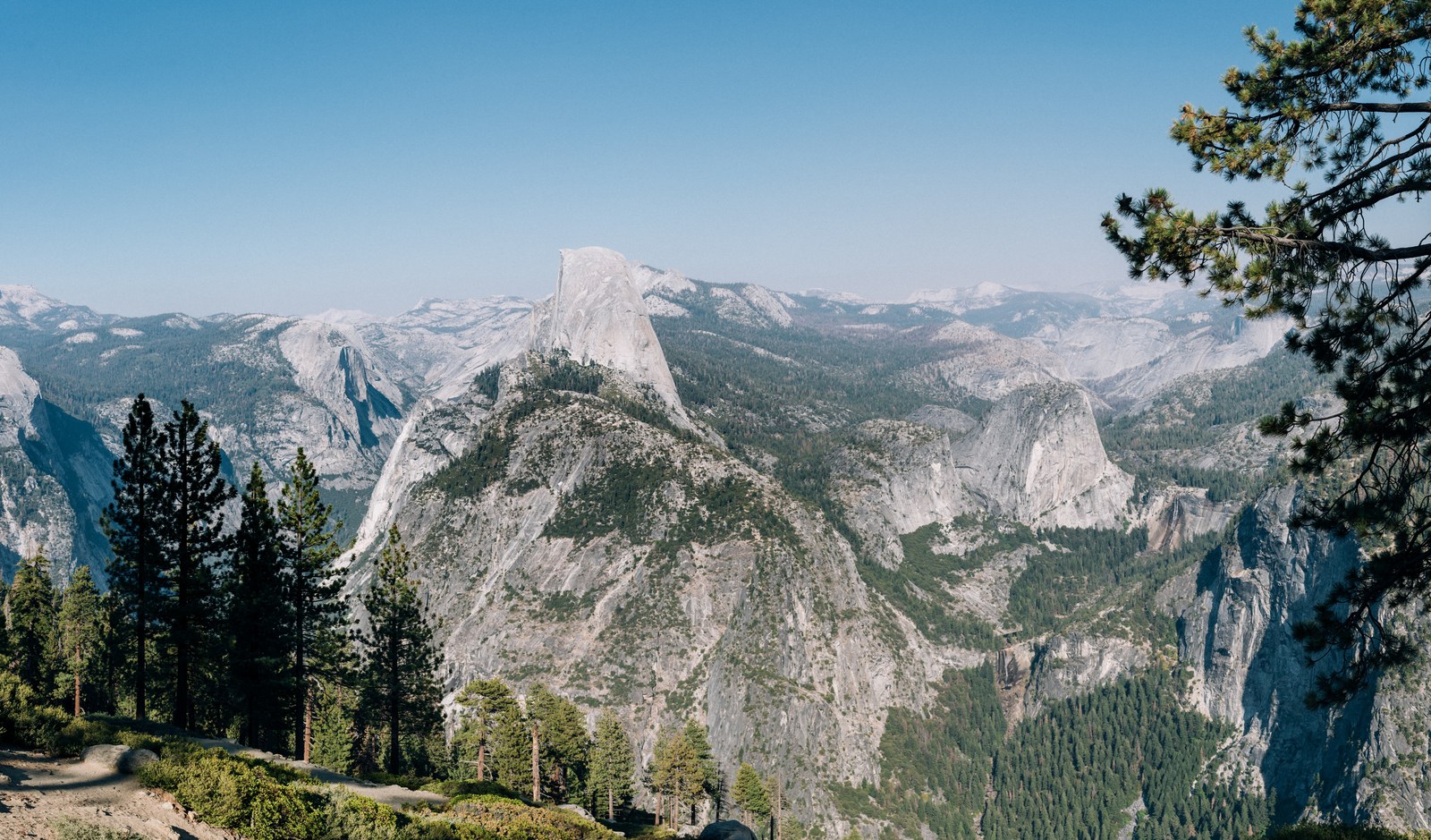 Vue sur le Half Dome Vue sur le Half Dome