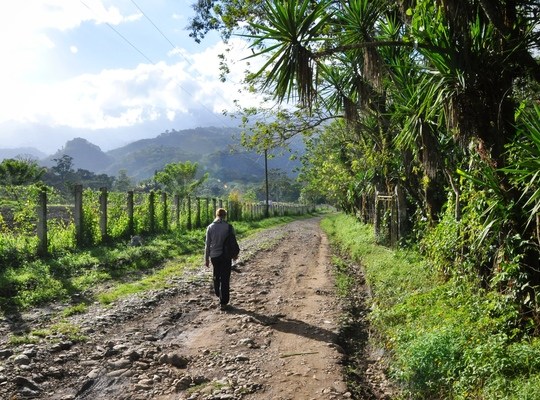 Chemin de terre, Pena Blanca, Honduras