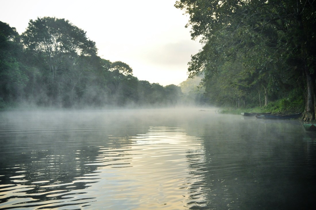 Rivière, Lago de Yojoa, Honduras