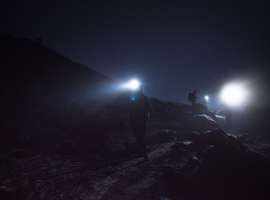 4 heures du matin. Ascension du Piton des Neiges 