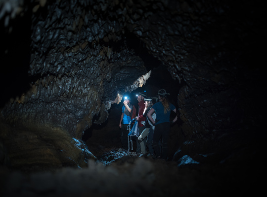 Exploration du tunnel bleu, La Réunion