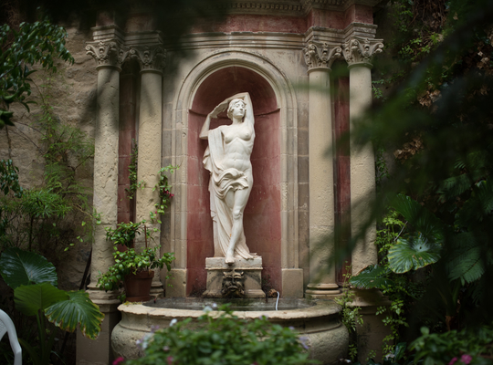 Statue, dans un jardin de la Valette