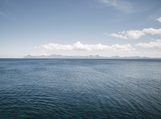 Le bleu de la mer à Marjoque