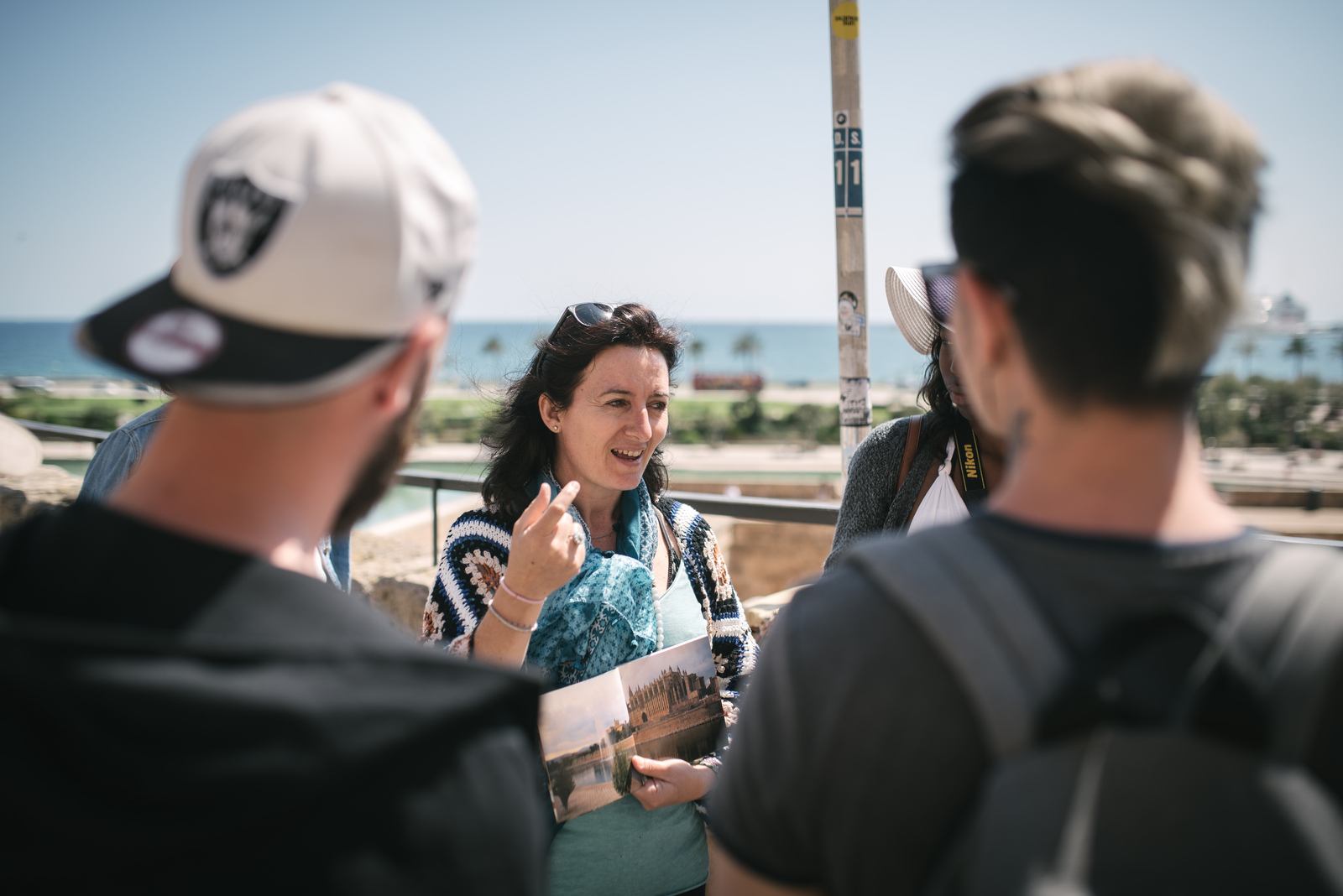 Sylvie, notre guide sur le parcours Modernisme dans la ville Sylvie, notre guide sur le parcours Modernisme dans la ville