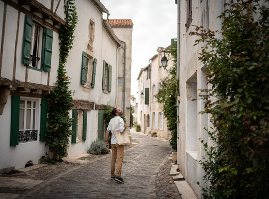 Dans les rues de La Flotte en Ré