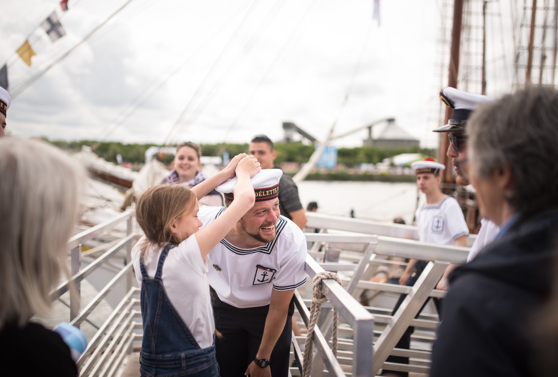 Toucher un pompon à l'Armada, ça porte bonheur