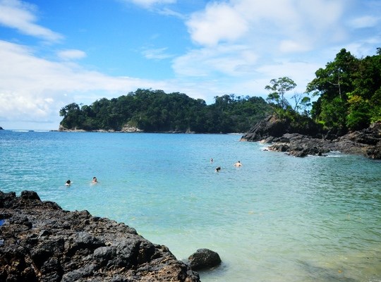 Plage dans le Parc Manuel Antonio au Costa Rica