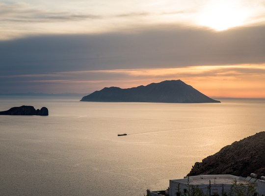 Santorin et son superbe soleil