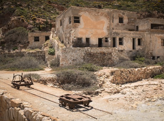 Dans les mines abandonnées de Paliorema